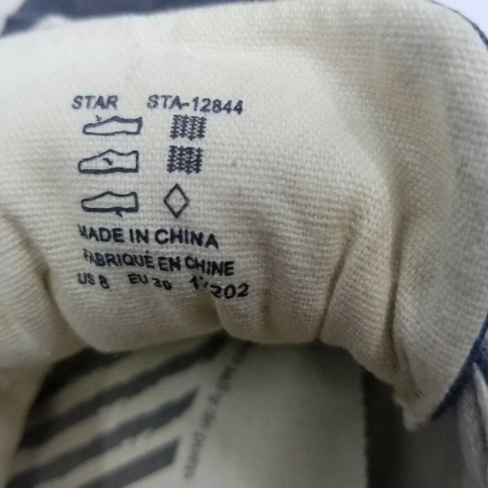 Taos Footwear taos star